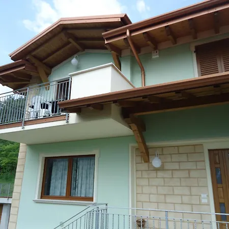 Carlotta C1, Balkon Und Phantastischer Blick * Idro